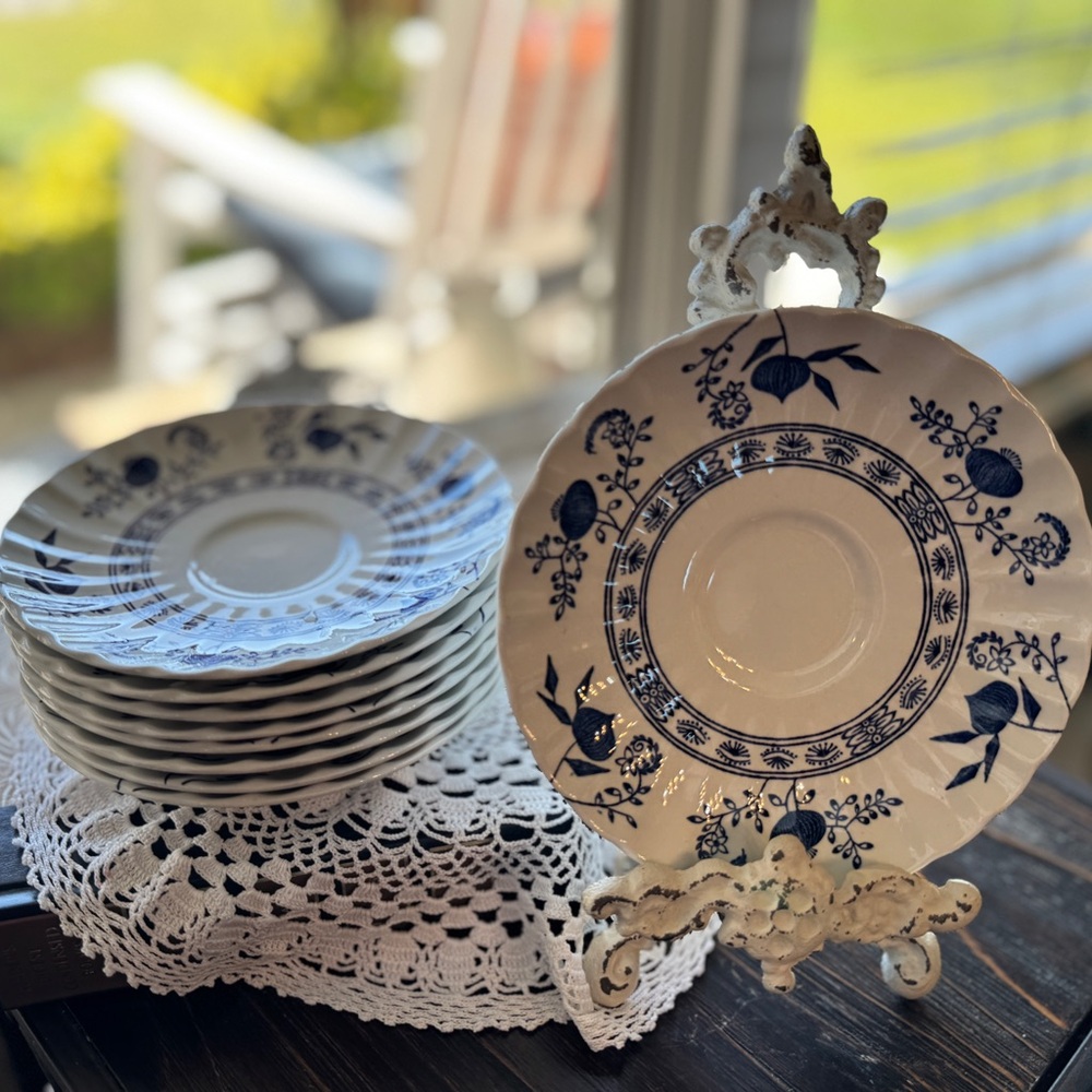 Vintage J&G Meakin England Classic Blue Nordic “Blue Onion” Ironstone Saucers 9